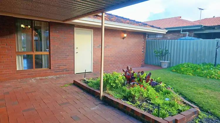 Second view of Homely house listing, 5 Roche Court, Bull Creek WA 6149