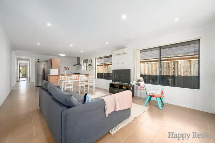 Sixth view of Homely house listing, 3 Selwyn Way, Canning Vale WA 6155