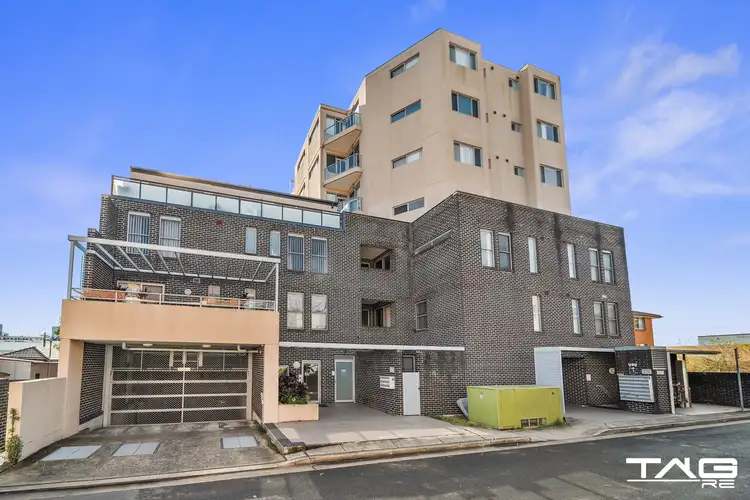 18/4 Peace Lane, Parramatta NSW 2150