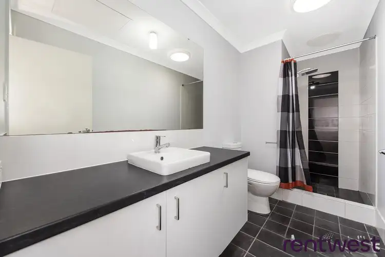 Sixth view of Homely house listing, 17 Devine Court, Baldivis WA 6171