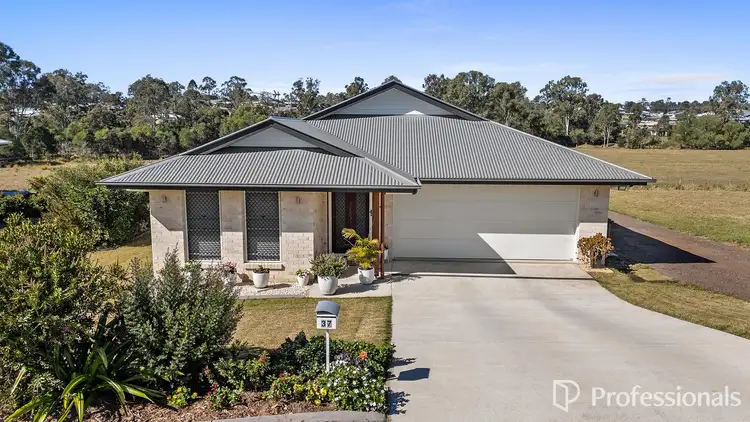 37 Eagle Hawk Drive, Southside QLD 4570