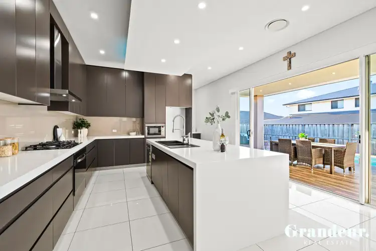 Seventh view of Homely house listing, 33 Jenkinson Drive, Elizabeth Hills NSW 2171