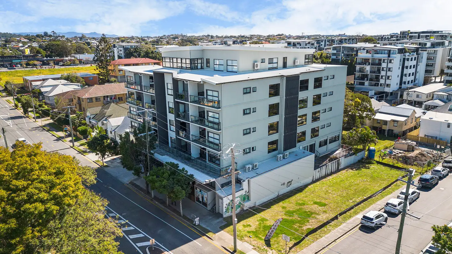 Main view of Homely unit listing, 202/109 Chalk Street, Lutwyche QLD 4030