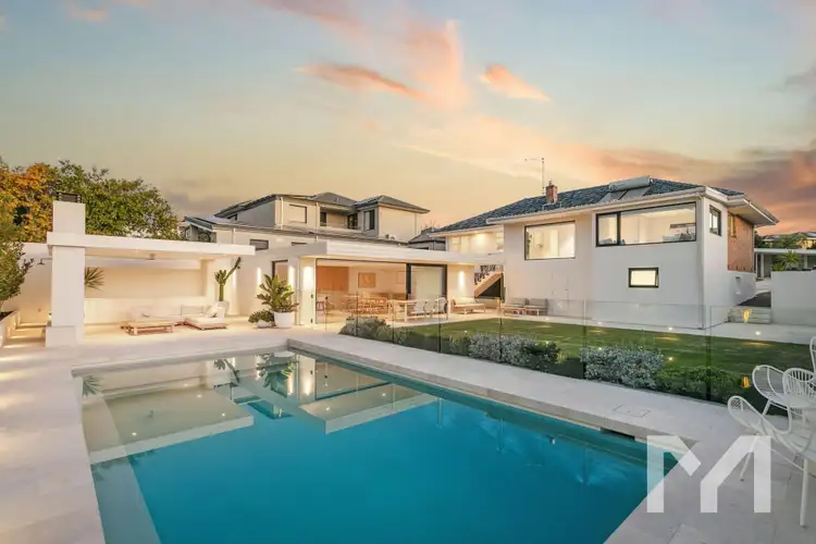 10 Munro Street, East Fremantle WA 6158