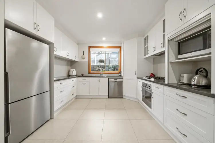 Sixth view of Homely house listing, 14 Lachlan Court, Sunbury VIC 3429