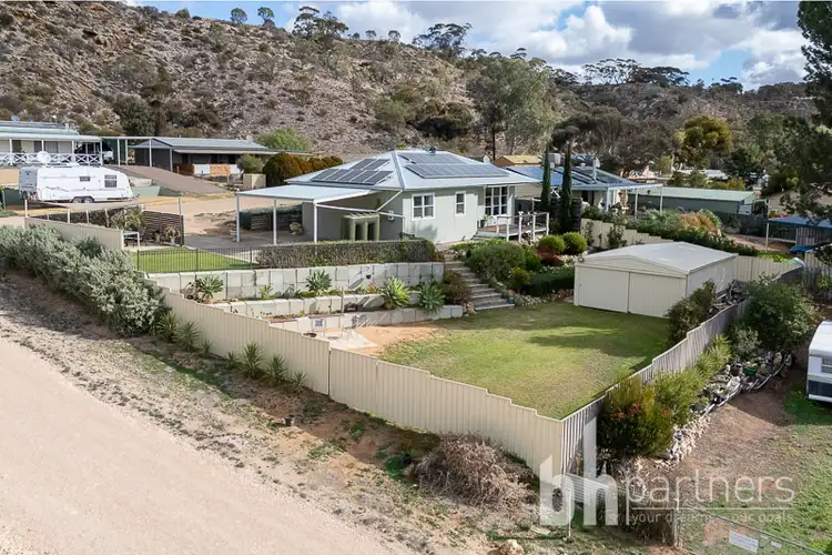 28 Tom Groggin Drive, Younghusband SA 5238