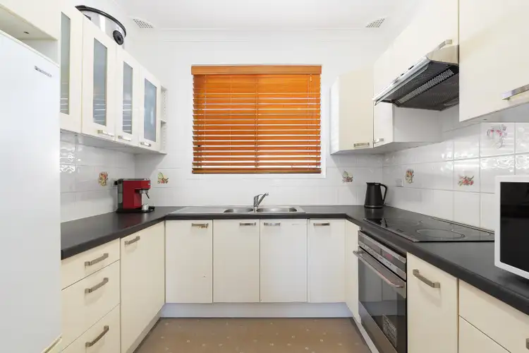 Third view of Homely villa listing, 2/24 Regent Street, Bexley NSW 2207