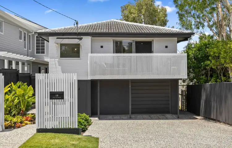 19 Fifth Avenue, Wilston QLD 4051