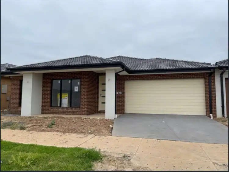 15 Bickerton St, Werribee VIC 3030
