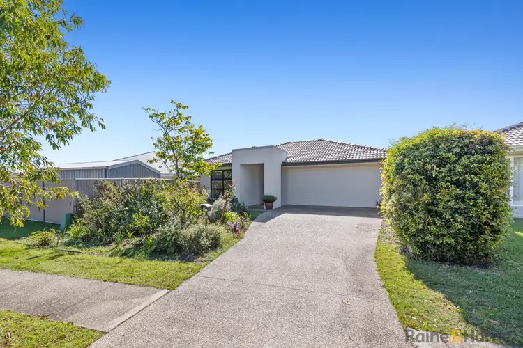 Second view of Homely semi-detached listing, 1/111 Lennox Circuit, Pottsville NSW 2489