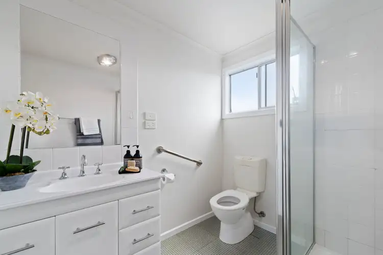 Sixth view of Homely house listing, 8 William Street, Colac VIC 3250