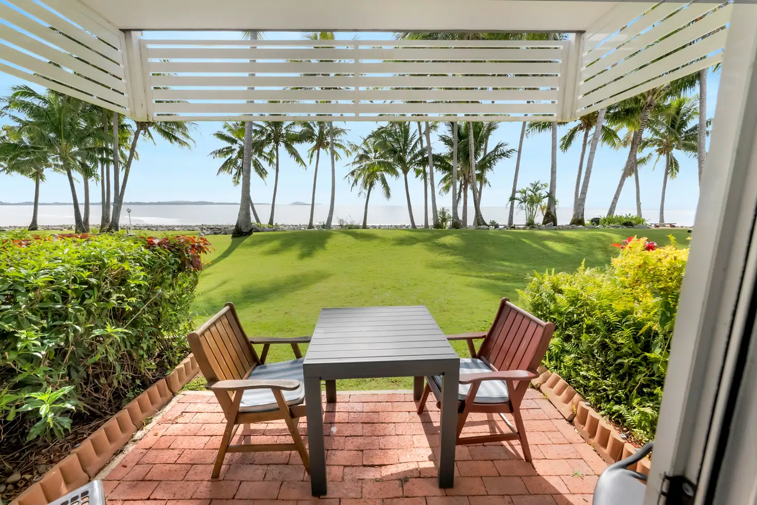 Main view of Homely unit listing, 27/6 Beach Road, Dolphin Heads QLD 4740