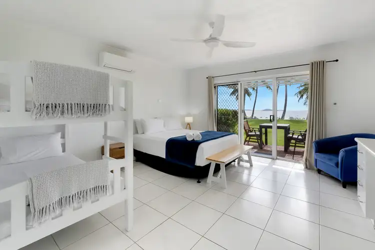 Third view of Homely unit listing, 27/6 Beach Road, Dolphin Heads QLD 4740