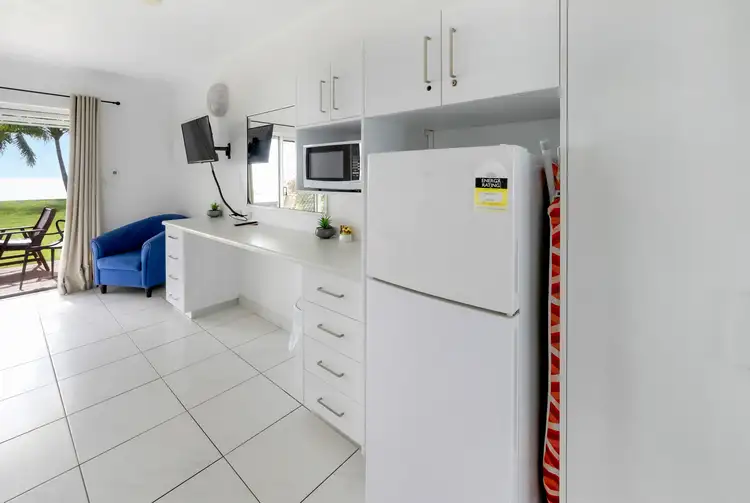 Fifth view of Homely unit listing, 27/6 Beach Road, Dolphin Heads QLD 4740