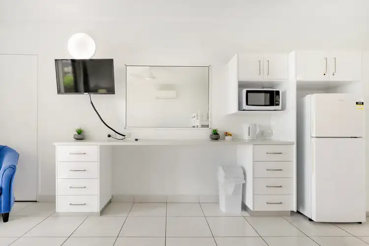 Sixth view of Homely unit listing, 27/6 Beach Road, Dolphin Heads QLD 4740