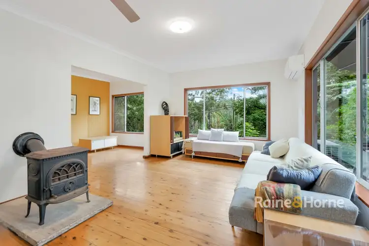 8 Crystal Avenue, Pearl Beach NSW 2256