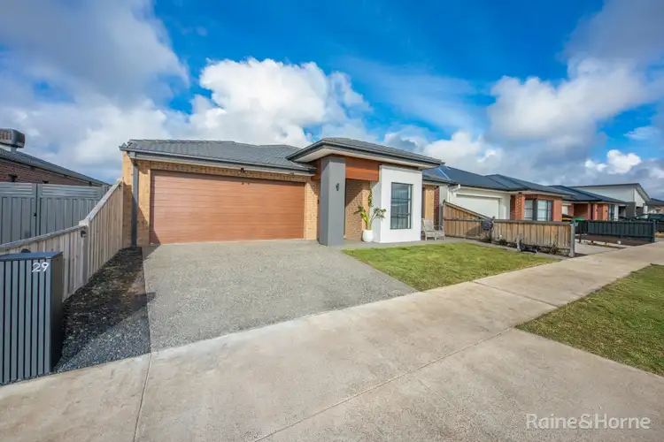 29 Dalk Drive, Gisborne VIC 3437