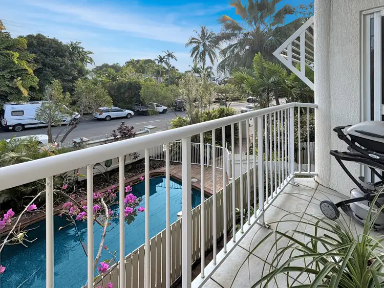 8/98-100 Moore Street, Trinity Beach QLD 4879