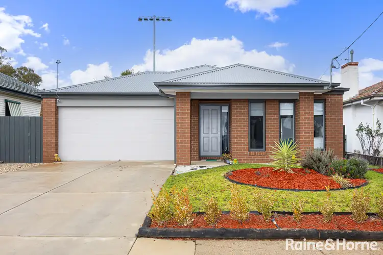 33 Northcott Parade, Mount Austin NSW 2650
