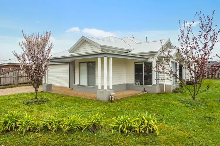 1 Mary Court, Lancefield VIC 3435