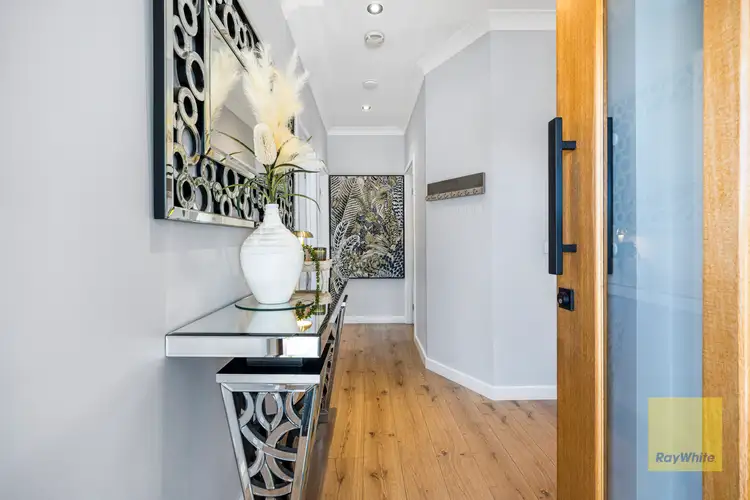 Sixth view of Homely house listing, 6 Fifth Avenue, Sanctuary Lakes VIC 3030