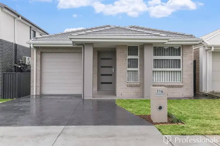 114 Olive Hill Drive, Cobbitty NSW 2570