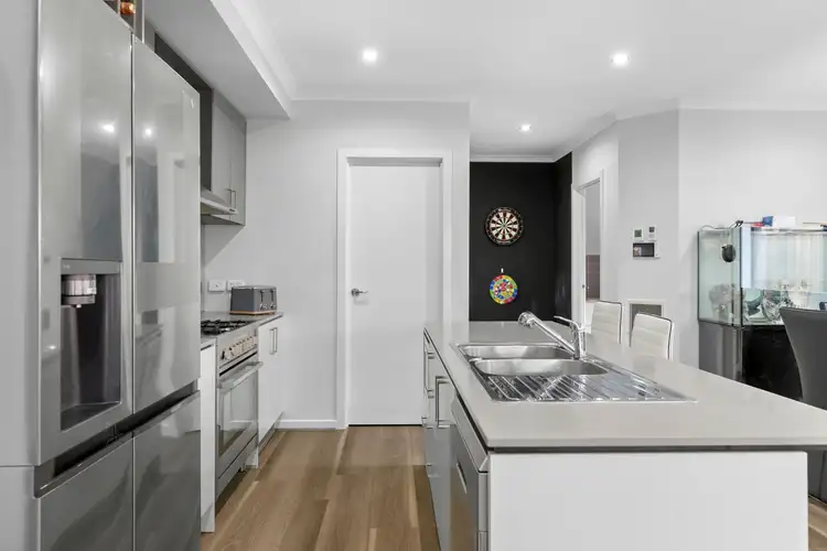 Fourth view of Homely house listing, 9 Inverness Place, Thornhill Park VIC 3335