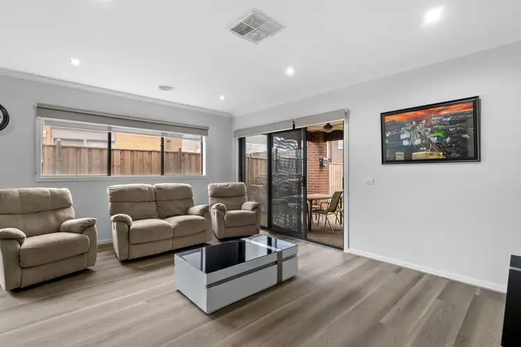 Fifth view of Homely house listing, 9 Inverness Place, Thornhill Park VIC 3335