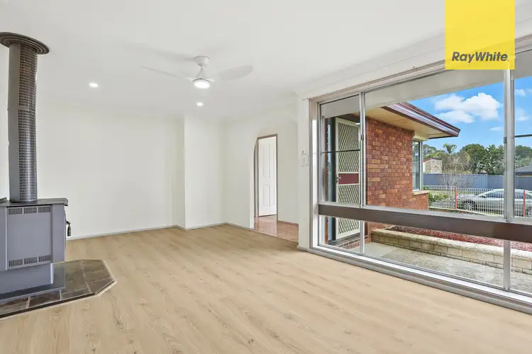 Fifth view of Homely house listing, 2 Menzies Cct, St Clair NSW 2759