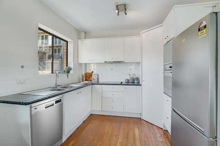 Fourth view of Homely apartment listing, 2/38 Toorak Road, Hamilton QLD 4007