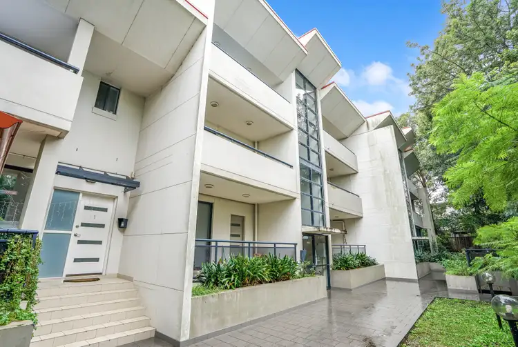 10/8-10 Lydbrook Street, Westmead NSW 2145