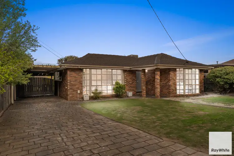 45 Kurrajong Crescent, Melton South VIC 3338
