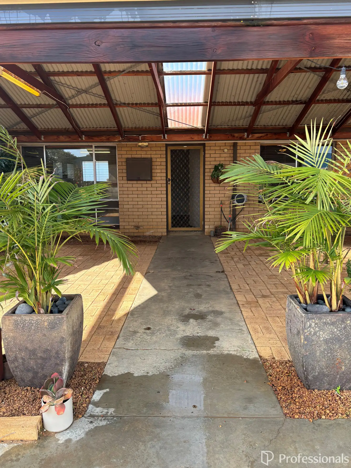 Main view of Homely unit listing, 202B First Street, Wonthella WA 6530