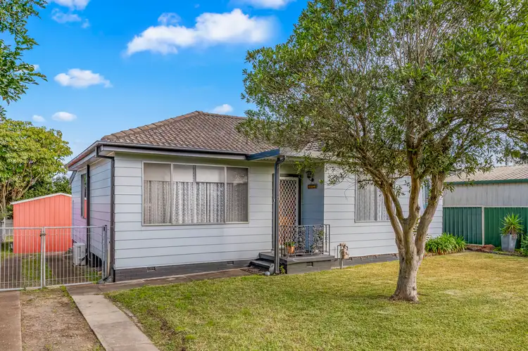 Second view of Homely house listing, 4 Akuna Avenue, Shortland NSW 2307