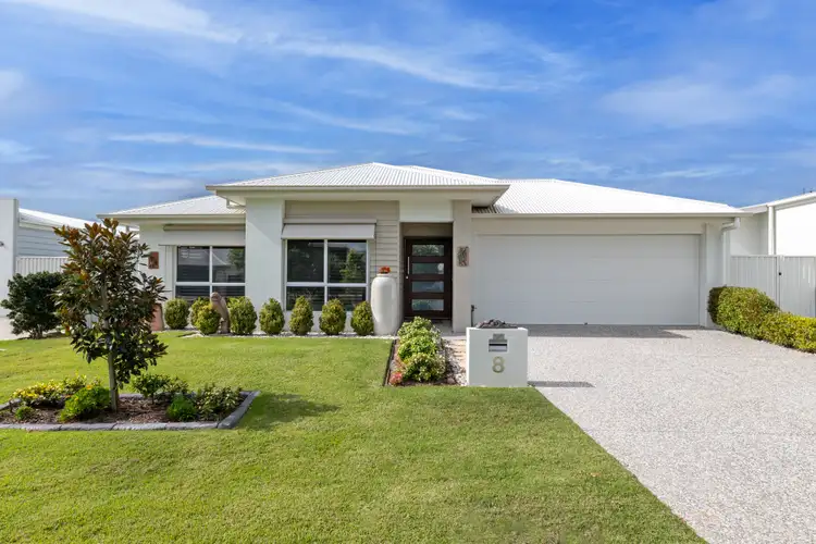 8 Warrego Drive, Pelican Waters QLD 4551