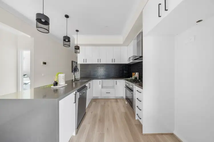 Fourth view of Homely house listing, 8 Adelaide Circuit, Donnybrook VIC 3064