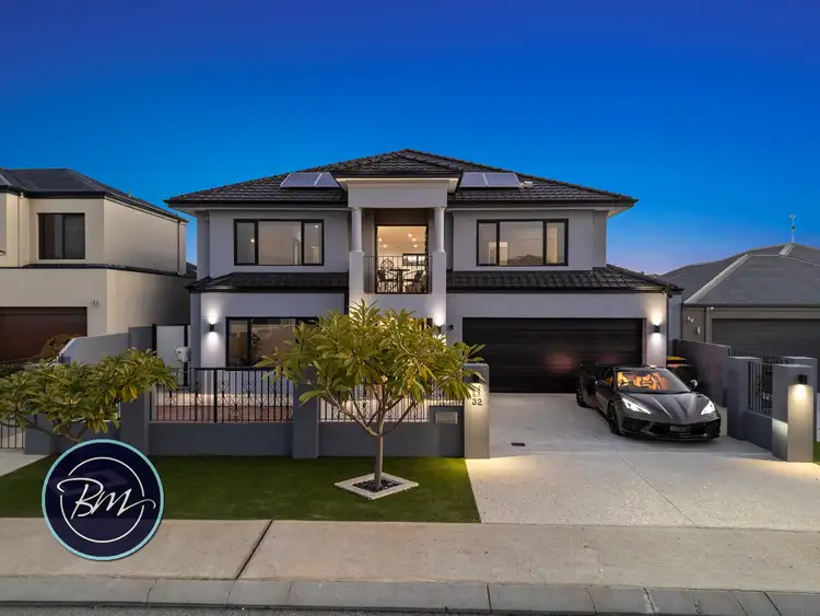 32 Hamelin Drive, Lake Coogee WA 6166