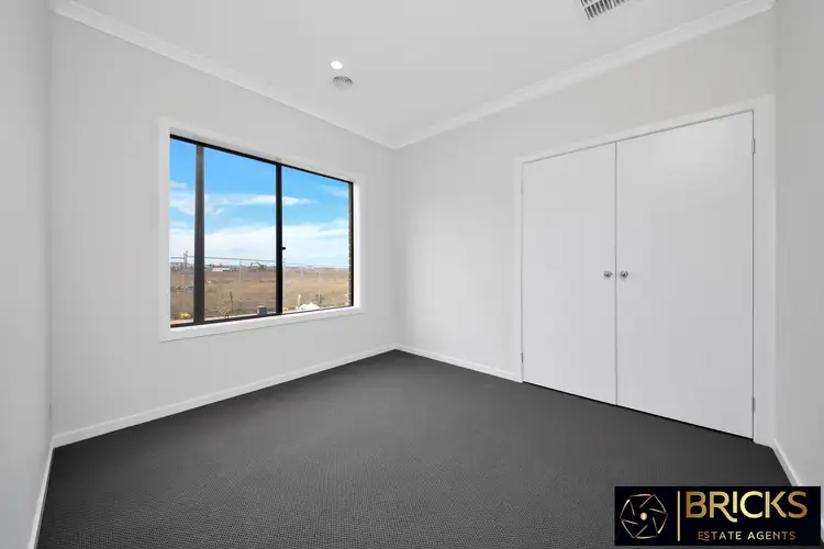 Fifth view of Homely house listing, 14 Clipstone Crescent, Fraser Rise VIC 3336