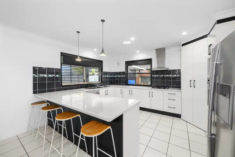 Fifth view of Homely semi-detached listing, 2/21 Kiata Parade, Tweed Heads NSW 2485