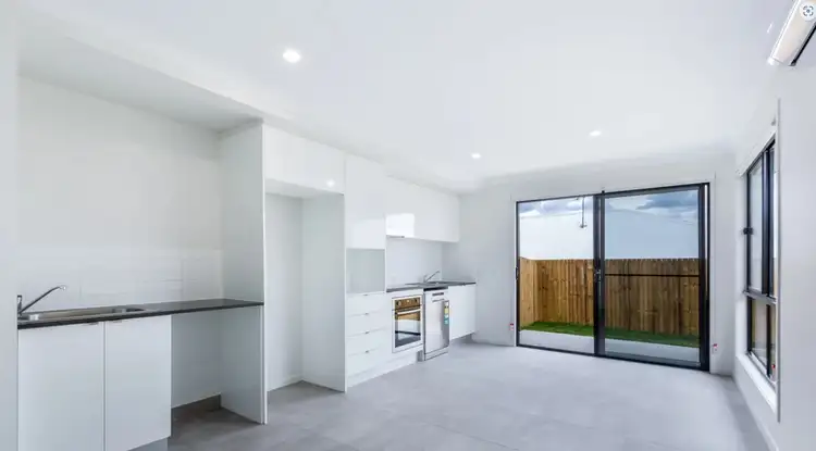 2/73 East Beaumont Road, Park Ridge QLD 4125