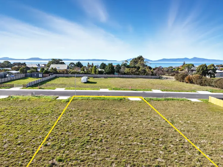 8 Syntax Court, Swansea TAS 7190