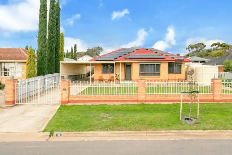 12 Kingsley Avenue