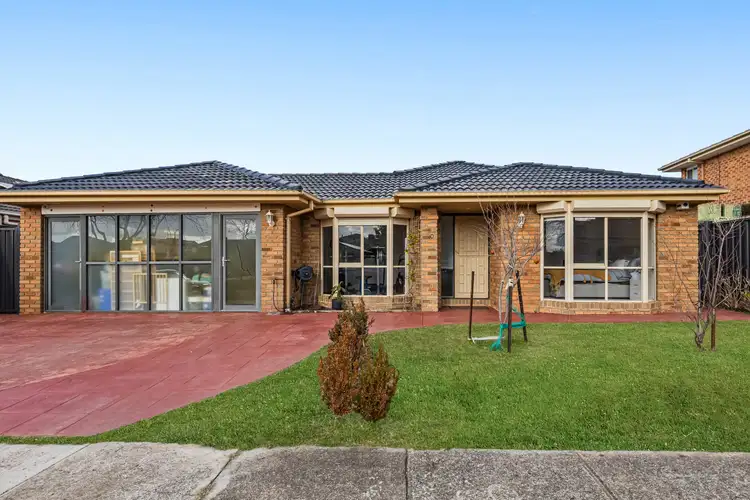 50 Mckenzie Crescent, Roxburgh Park VIC 3064