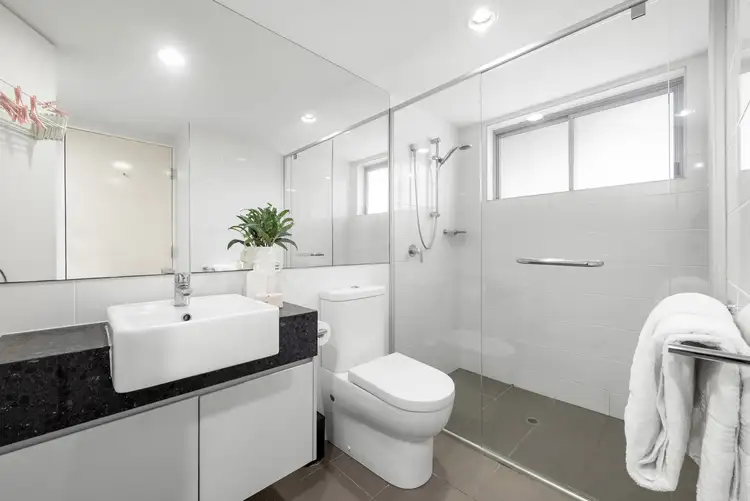 Third view of Homely apartment listing, 302/35 Peel Street, South Brisbane QLD 4101