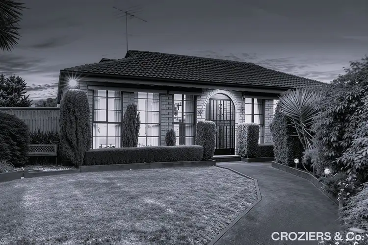 10 Ibsley Court, St Albans VIC 3021