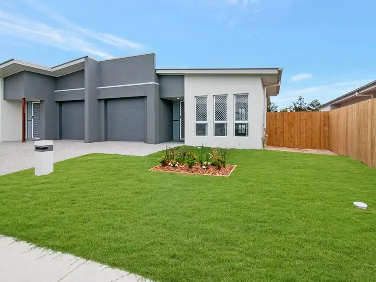 2/43 Matasha Crescent, Pimpama QLD 4209