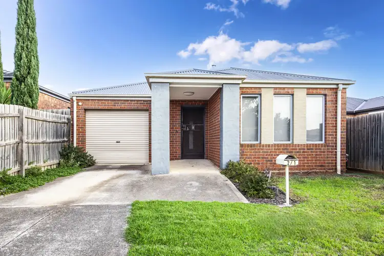 15A Haywood Grove, Melton West VIC 3337