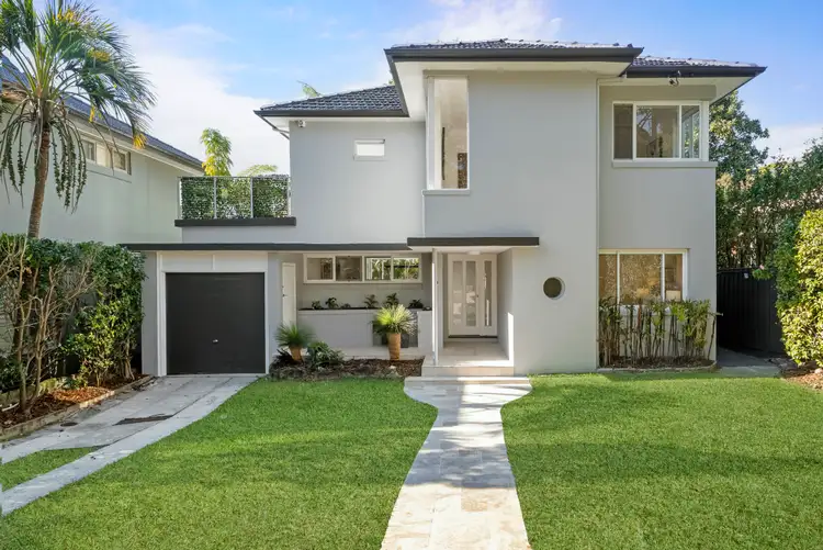 1 Laguna Road, Northbridge NSW 2063