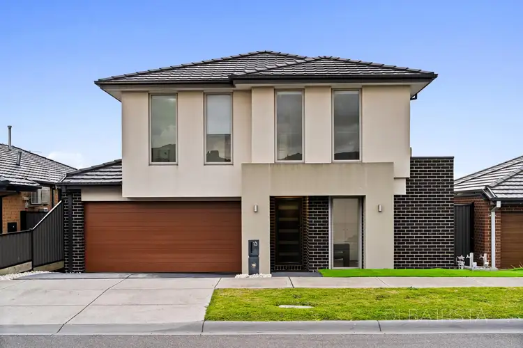 13 Archipelago Drive, Craigieburn VIC 3064