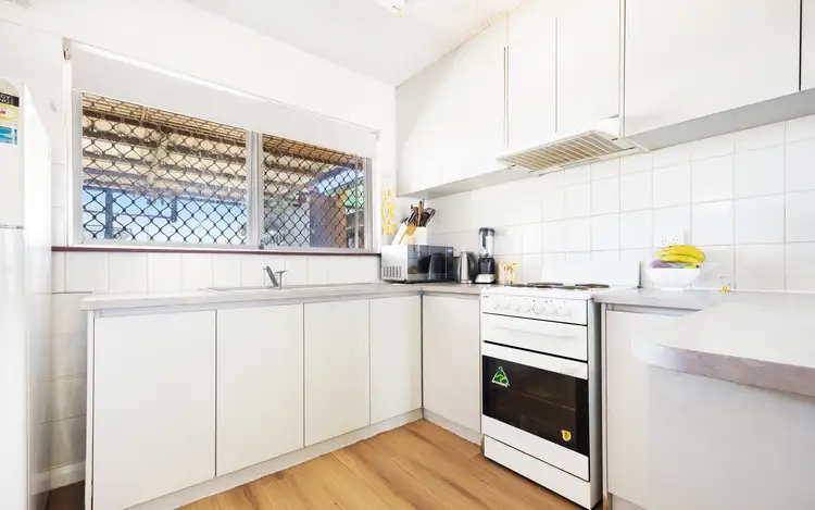 Sixth view of Homely house listing, 17/10 Walcott Way, Bulgarra WA 6714